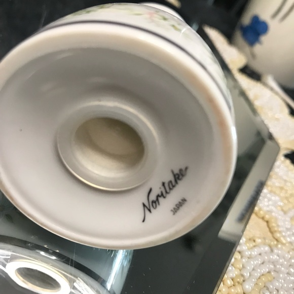 Vintage noritake shakers - Picture 3 of 3